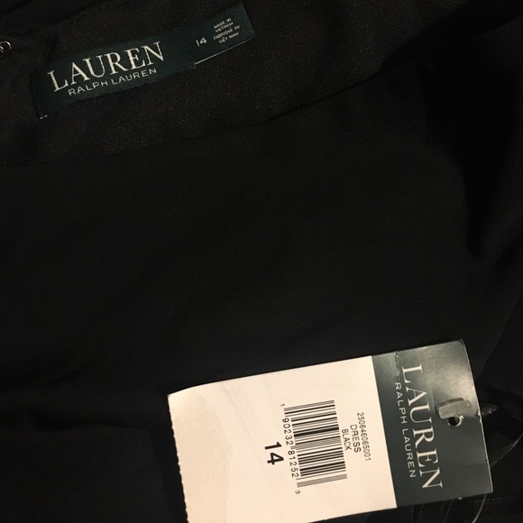 NEW Lauren Ralph Lauren Cold Shoulder Black Dress - Picture 4 of 5